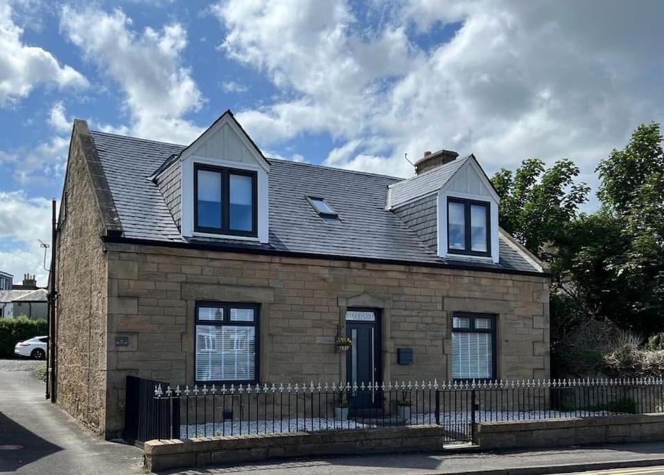 Fantastic Home In Brightons, Falkirk. Polmont Εξωτερικό φωτογραφία